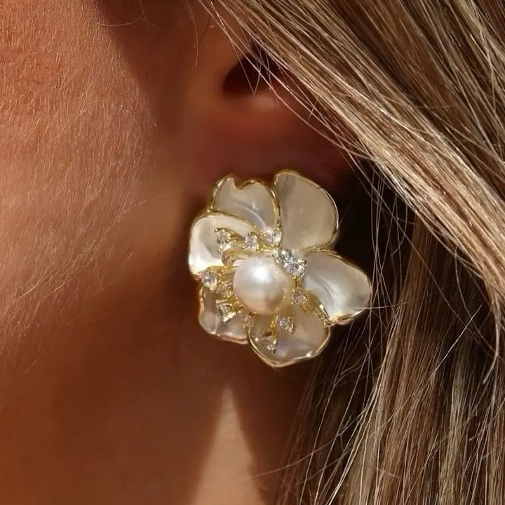 Blossom Pearl Earrings White closeup