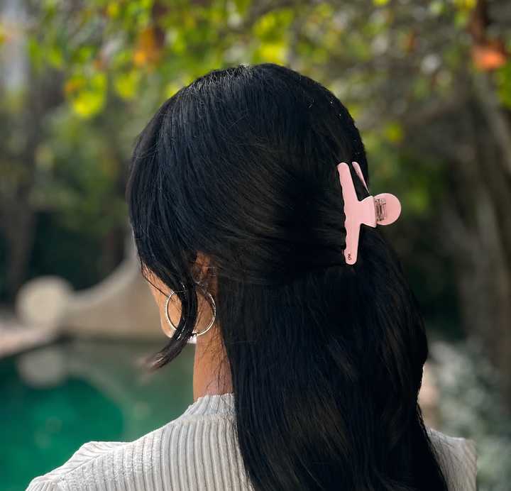 WS Cellulose Acetate Line Hairclaw 9cm Gelato - Pink - Image 1