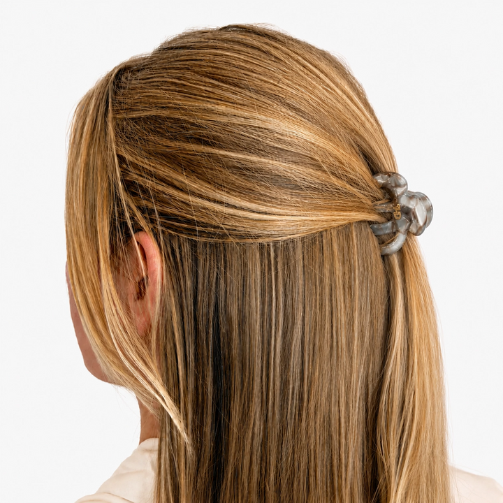 WS Cellulose Acetate Octopus Medium Hair Claw Marble - Silver - Image 1
