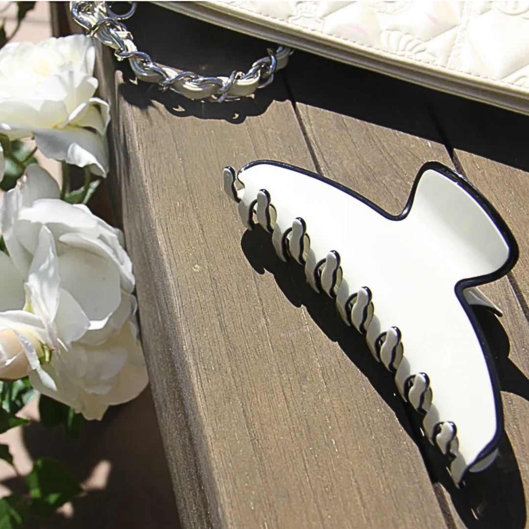 Cellulose Acetate Oversized Hair Claw Trim - Ivory - Image 1