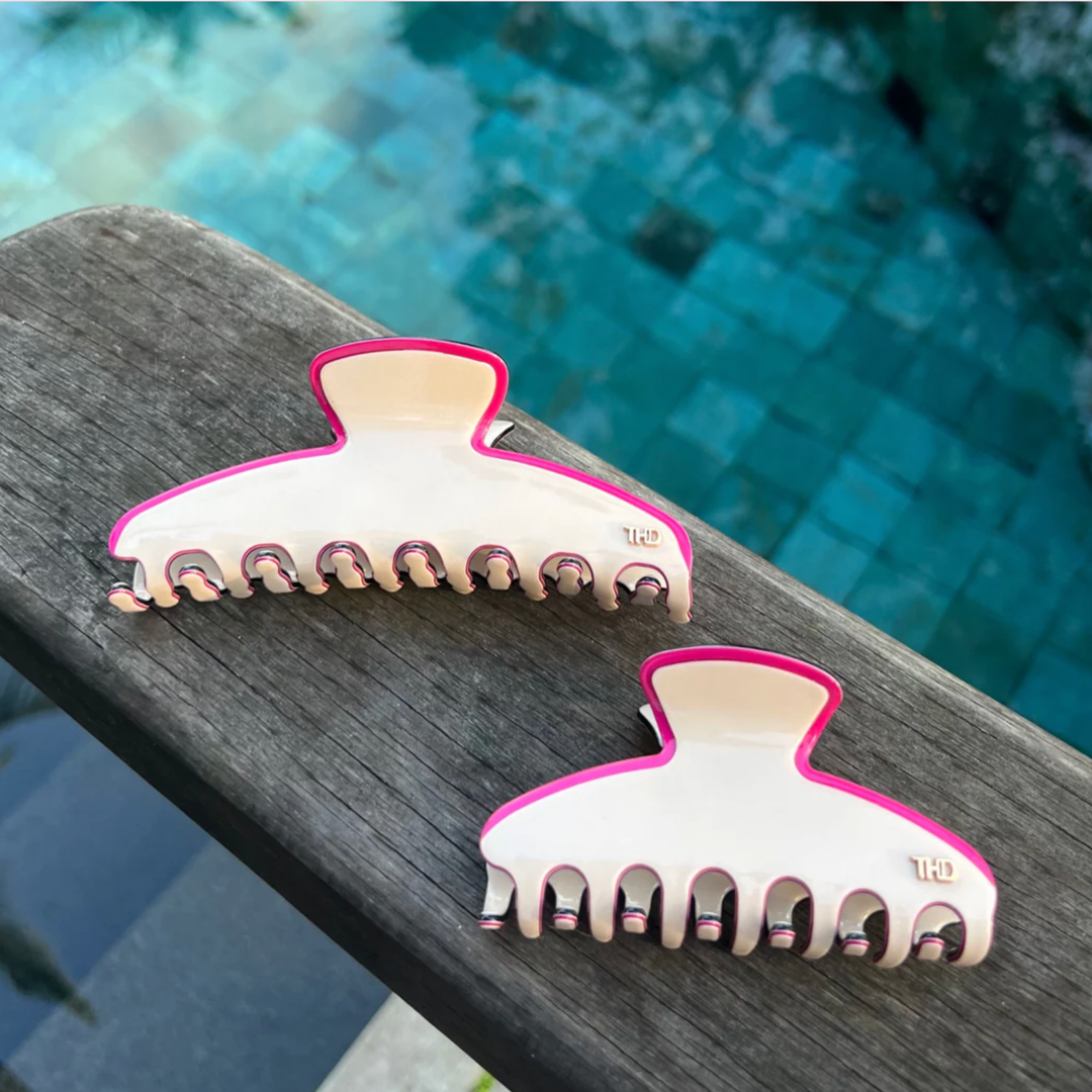 Cellulose Acetate Oversized Hair Claw Vanilla Trim - Viva Magenta - Image 1