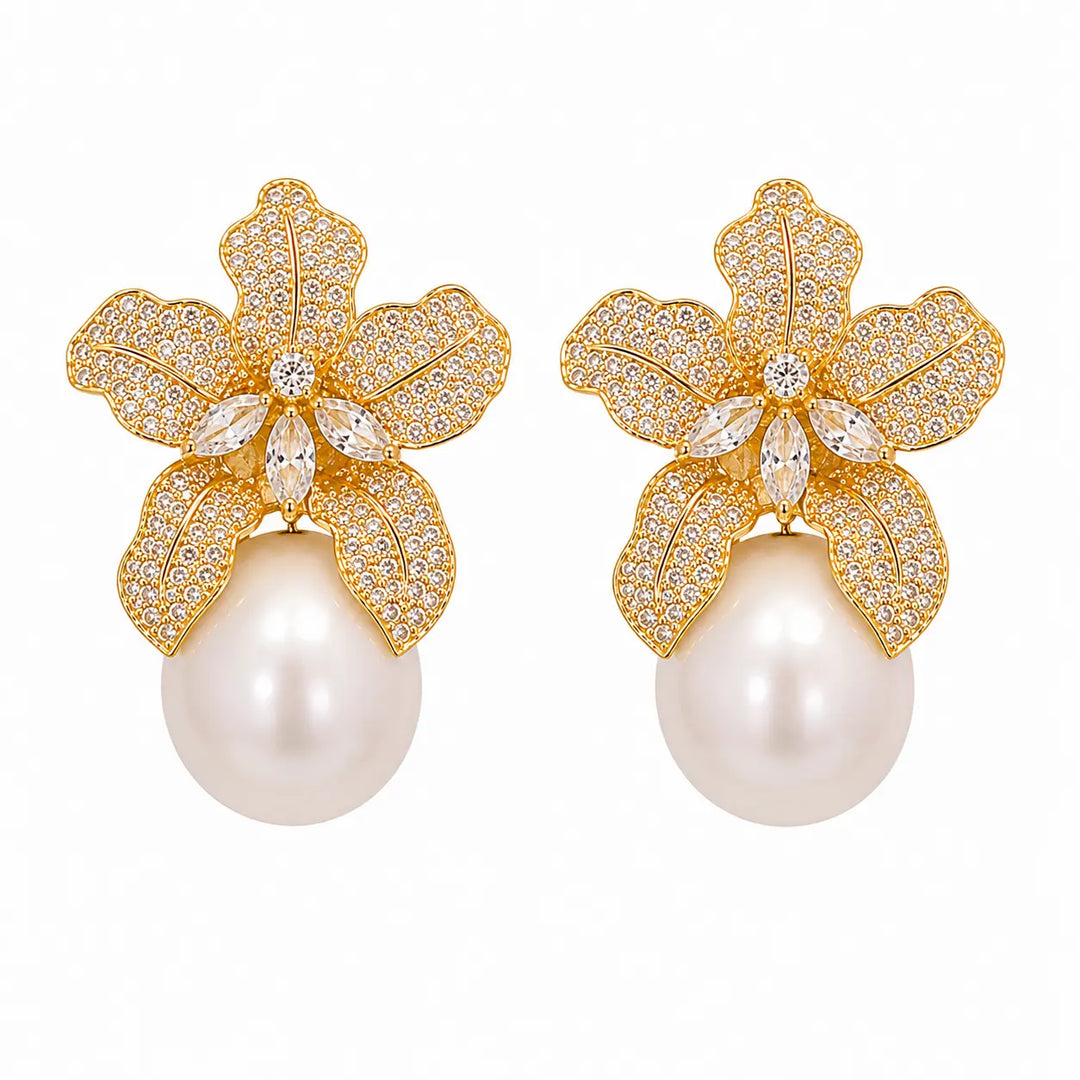 Elara Pearl Drop Earrings - Gold