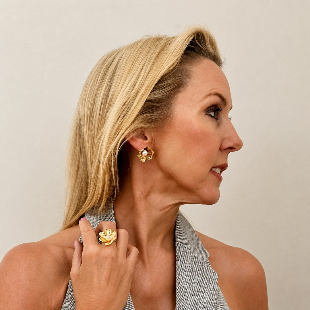 WS Flora Pearl Ring - Gold & Pearl - Image 3