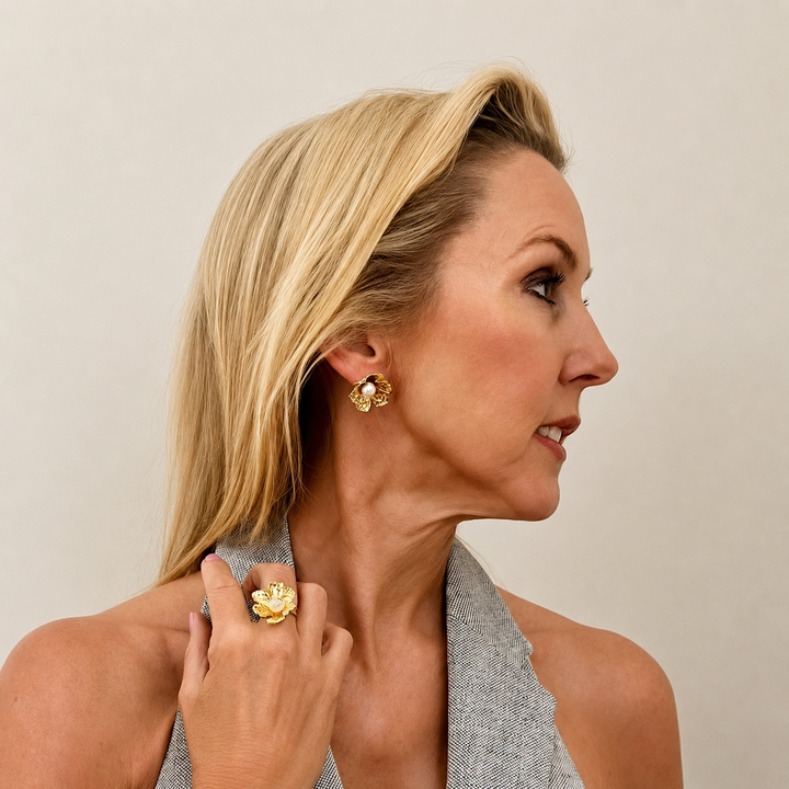 WS Flora Pearl Ring - Gold & Pearl - Image 3