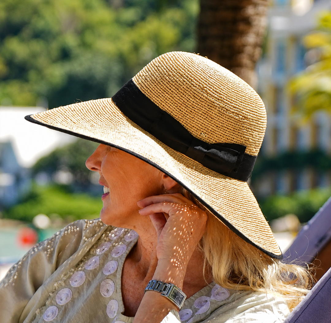 Kelly Raffia Hat with Trim - Black Bow - Image 1