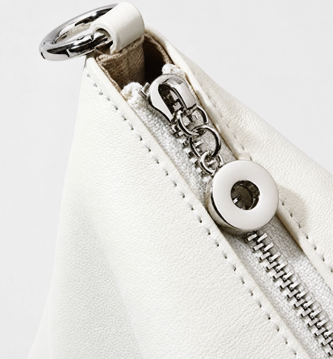 WS Parisienne Cowhide Shoulder Bag - White - Image 2