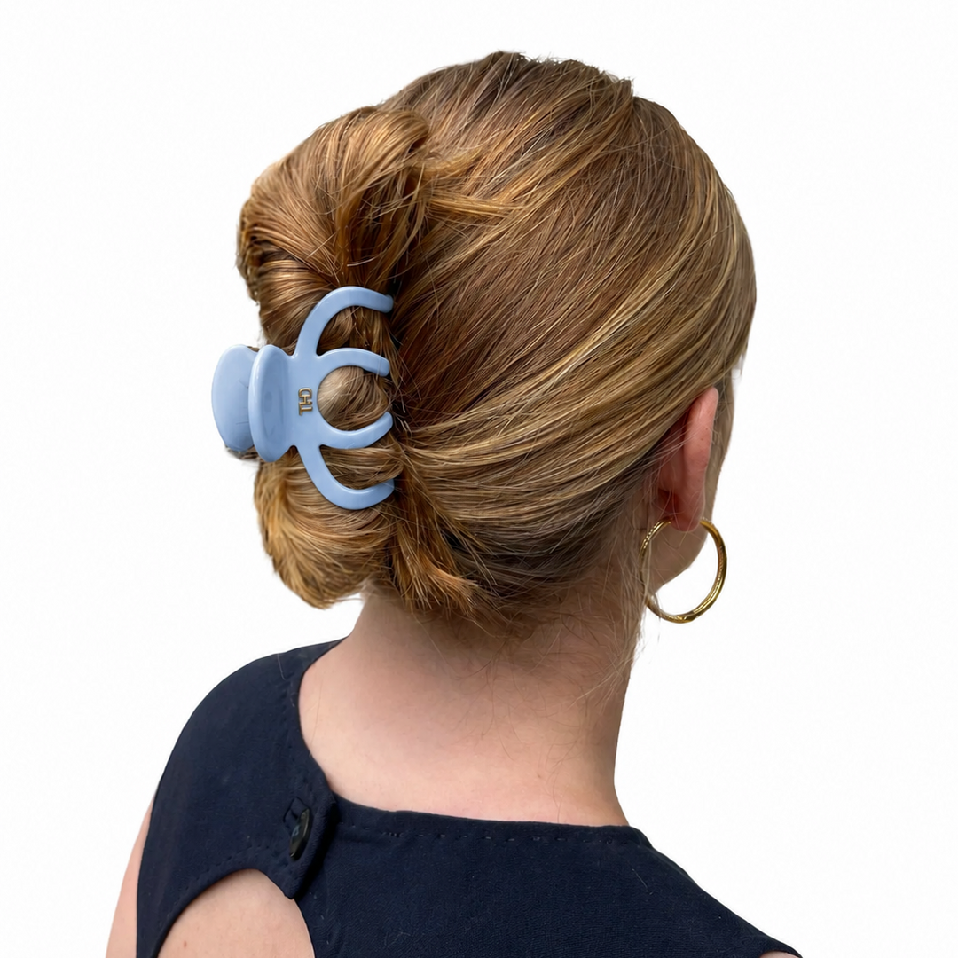 WS Cellulose Acetate Octopus Hair Claw 6.8 Block Colours - Gelato Blue - Image 1