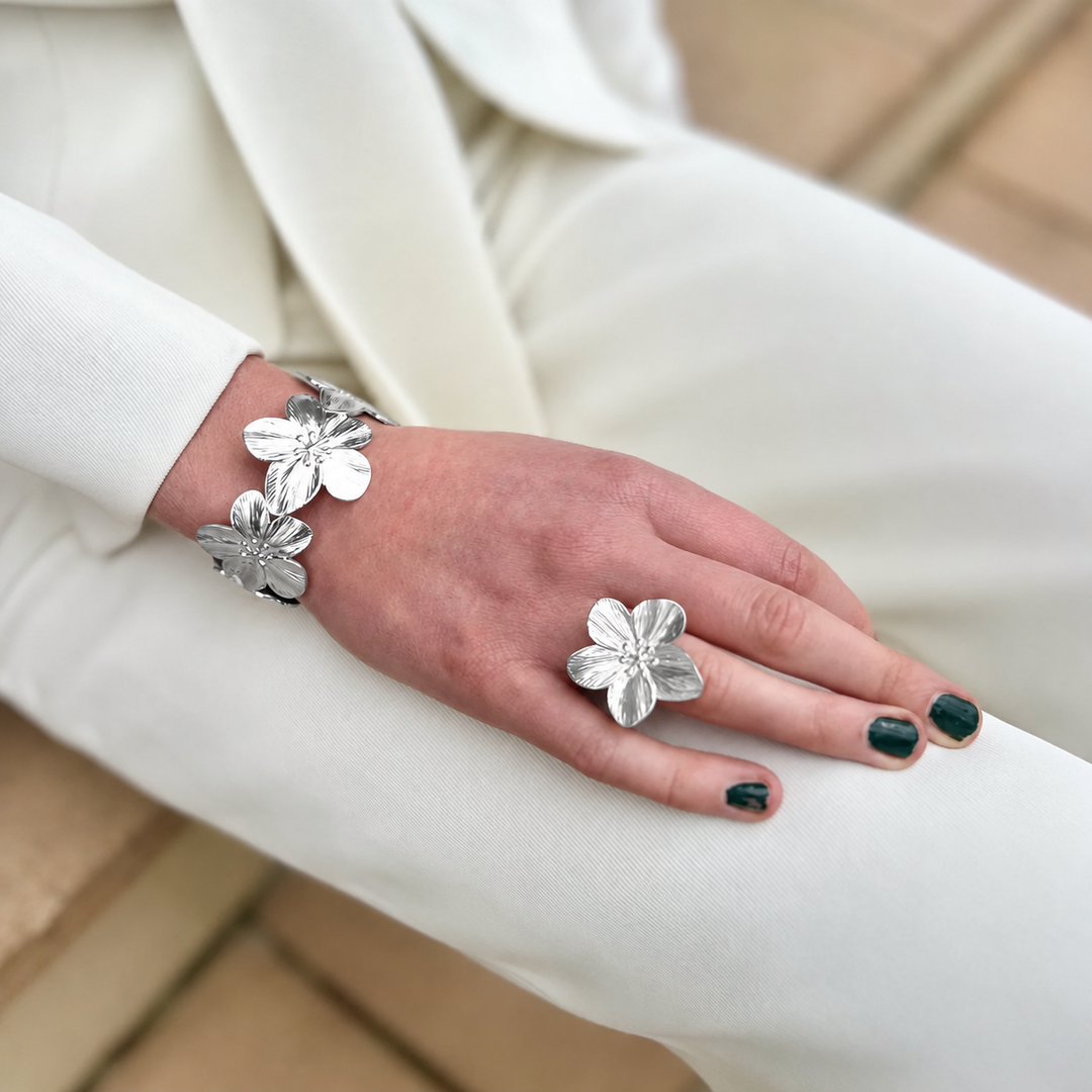 WS Hibiscus Bracelet - Silver - Image 1